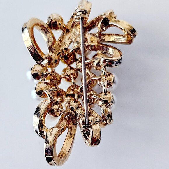 Vintage Pearl & Rhinestone Brooch - Picture 2 of 5